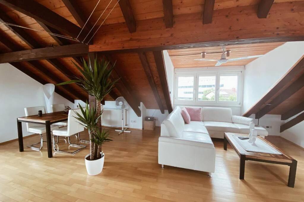 *Dreilaendereck* Wifi+ Balkon+Garage Basel Mulhouse Lägenhet Maulburg Exteriör bild